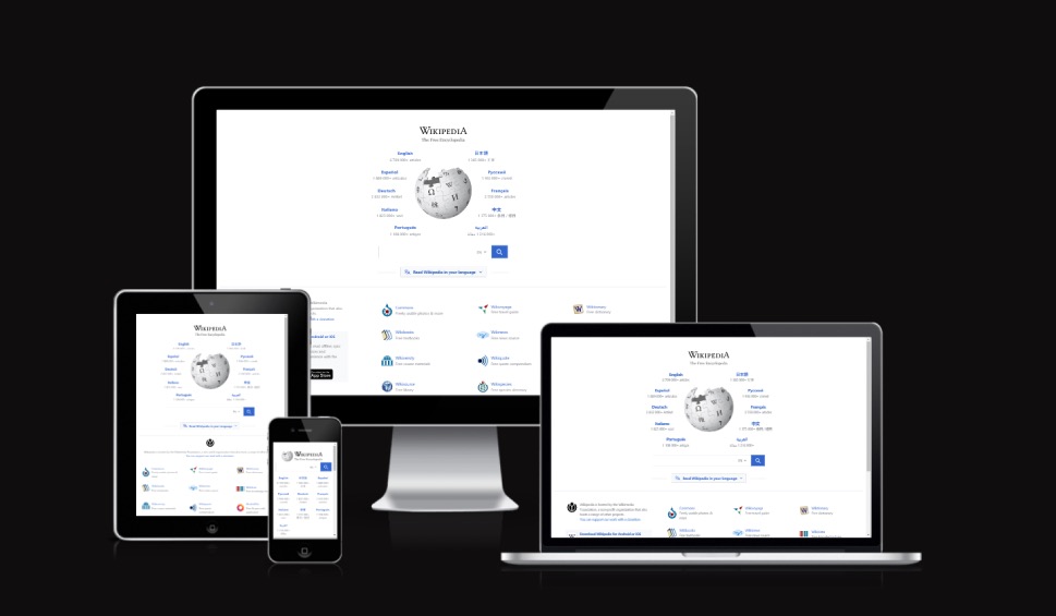 Testing a custom WordPress theme on desktop and mobile devices